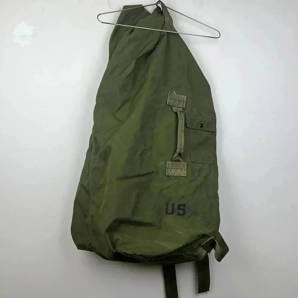 Other - Vintage Military US Olive Drab Backpack